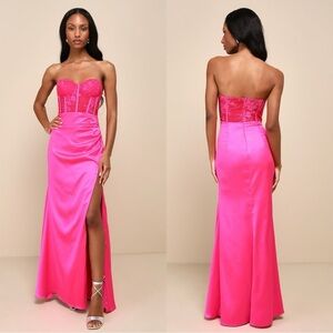 NWOT Lulus Prominent Glamour Hot Pink‎ Embroidered Strapless Maxi Dress